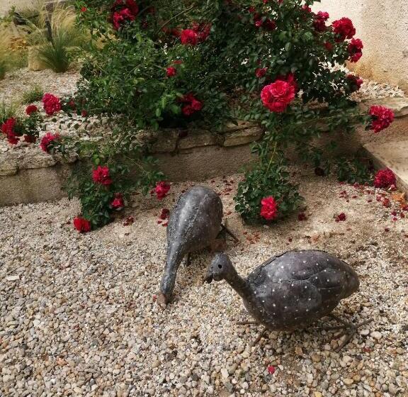 تختخواب و صبحانه L Orme Seul, Maison D Hôtes