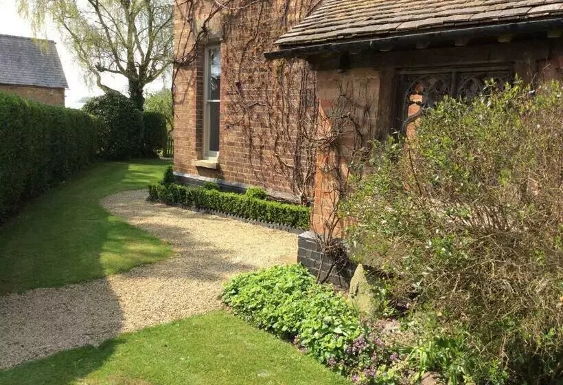 Aamiaismajoitus (B&B) White Hall Farm