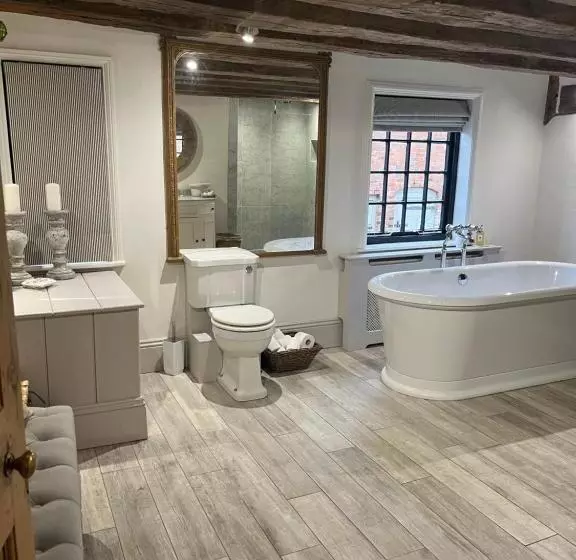 Aamiaismajoitus (B&B) White Hall Farm