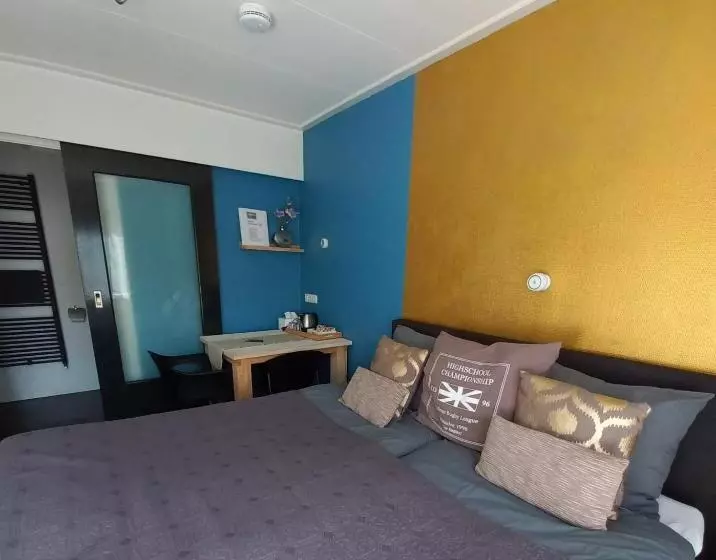 Bed & Breakfast De Schans