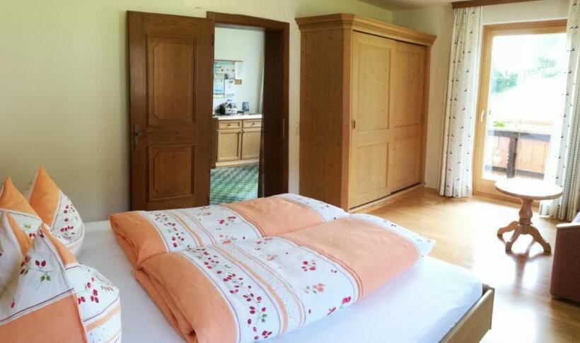 בית מלון כפרי Schartlhof