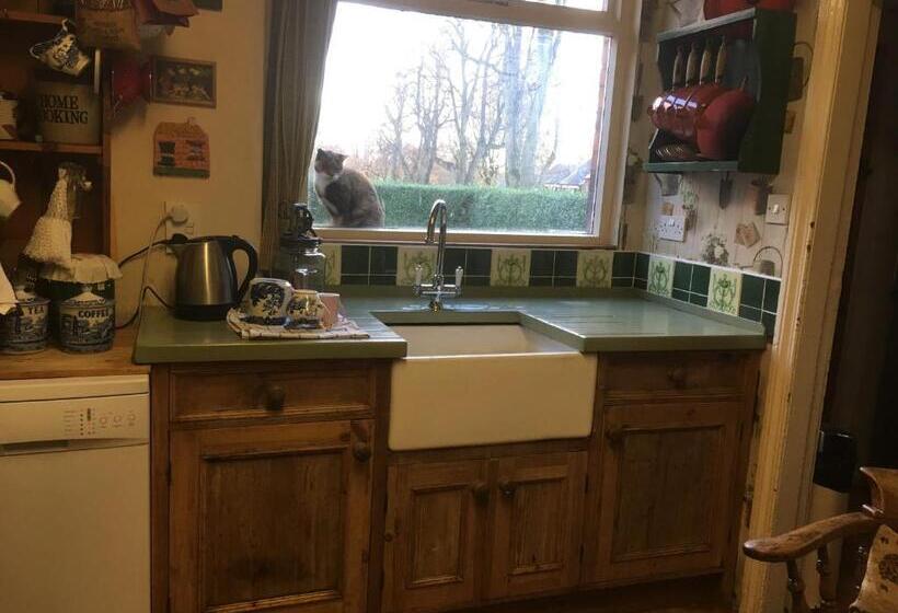 پانسیون Brackenberry