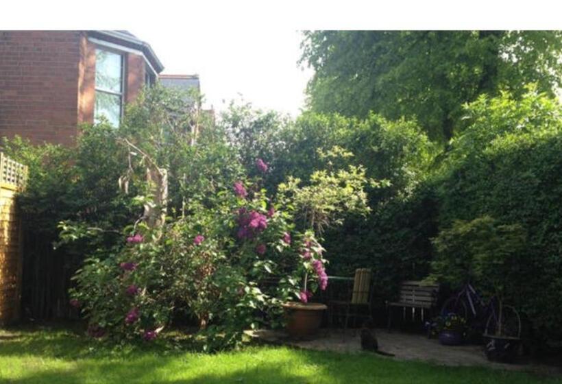 پانسیون Brackenberry