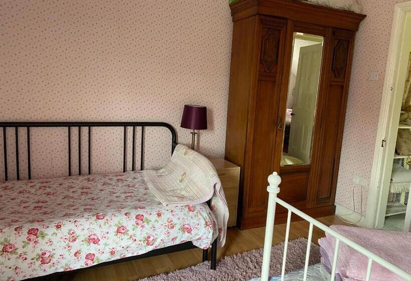 پانسیون Brackenberry