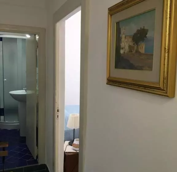 پانسیون La Racia