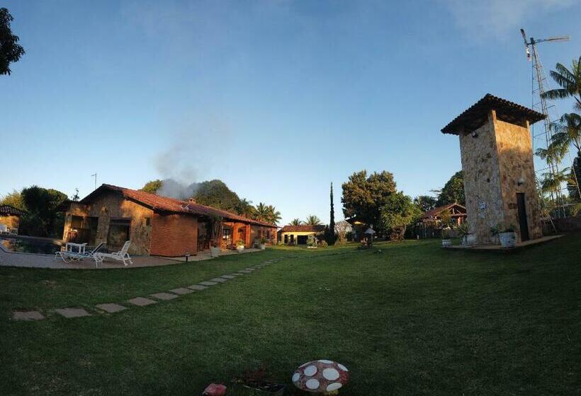 پانسیون Sitio Toca Do Leao