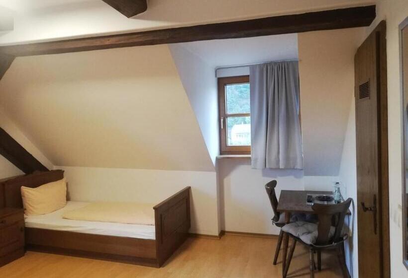 Hostel Gaststätte Liebl