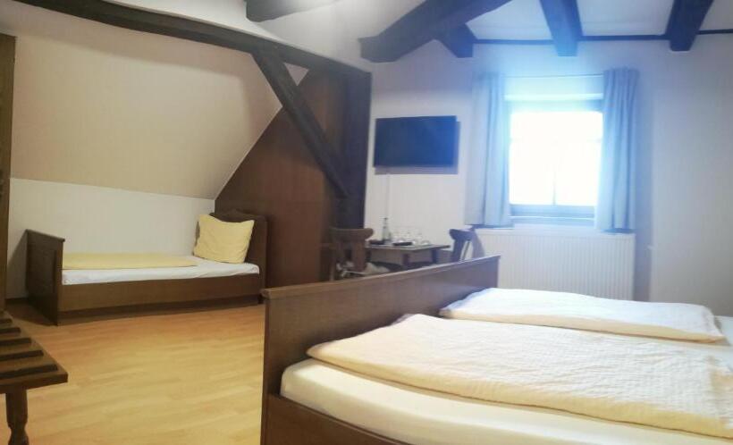 Hostel Gaststätte Liebl