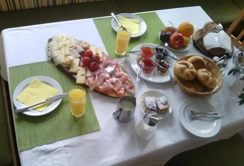 ユースホステル Maria S Sonnenquartier