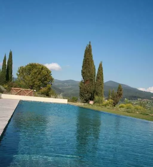 Aamiaismajoitus (B&B) Agriturismo Le Tassinaie