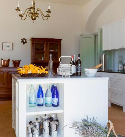 مبيت وإفطار Agriturismo Le Tassinaie