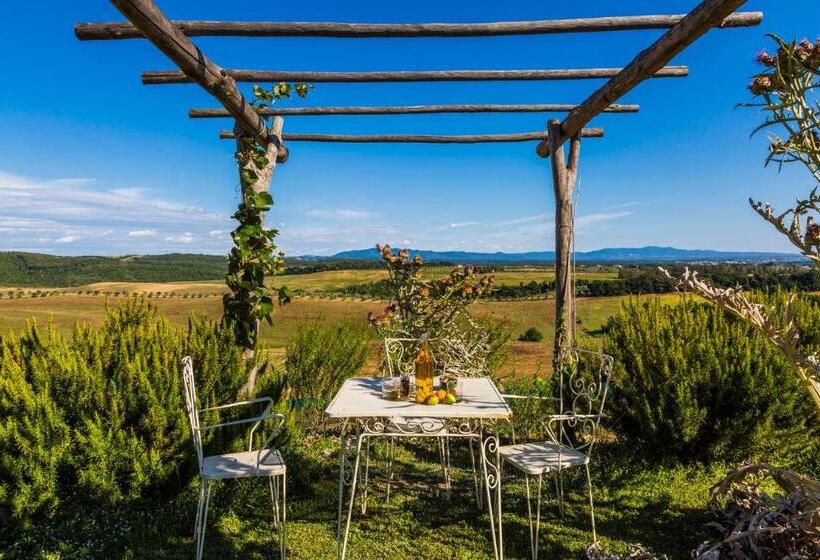 مبيت وإفطار Agriturismo Le Tassinaie