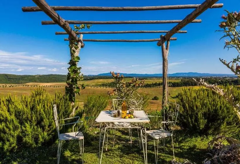 Aamiaismajoitus (B&B) Agriturismo Le Tassinaie