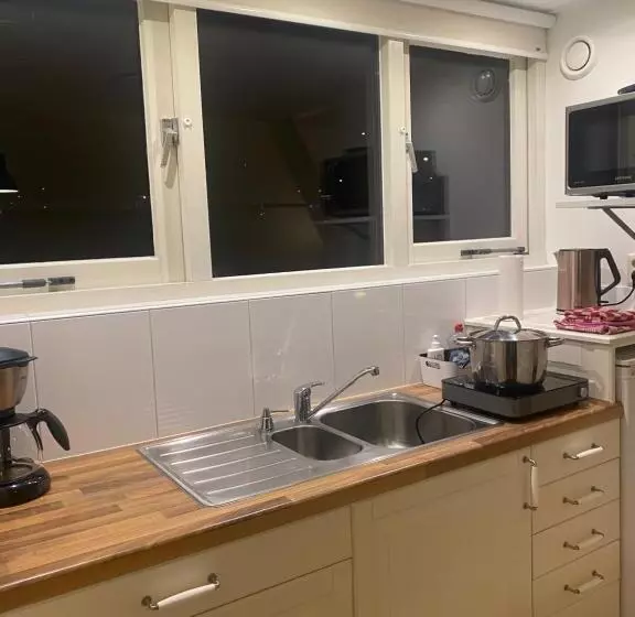 ベッドアンドブレックファースト Benbzuiderzee