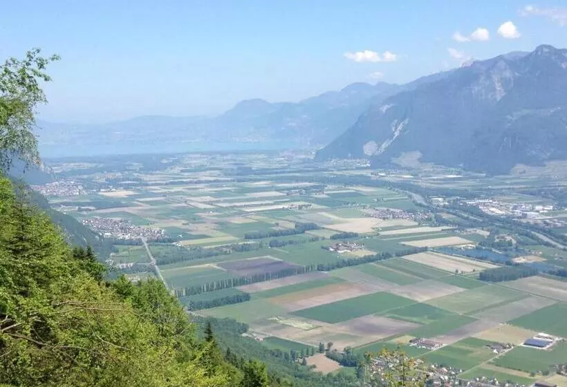 Aamiaismajoitus (B&B) Chalet Ingas