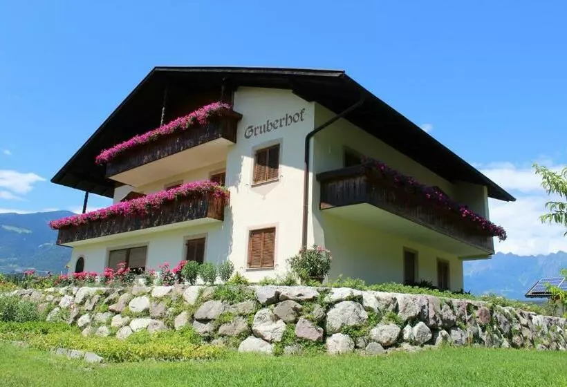 Aamiaismajoitus (B&B) Gruberhof