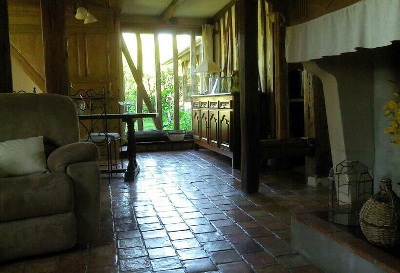 민박 La Maison Du Bûcheron