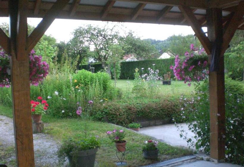 민박 La Maison Du Bûcheron