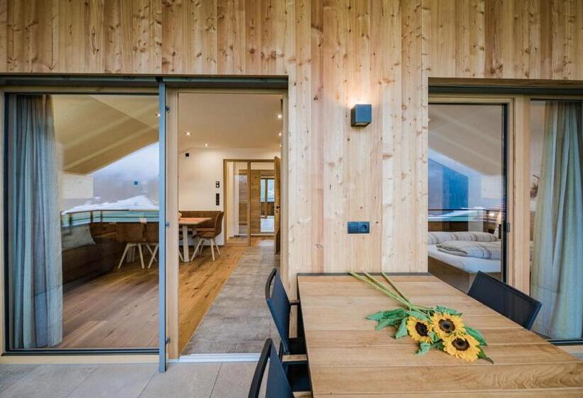 Отель Appartement Förra