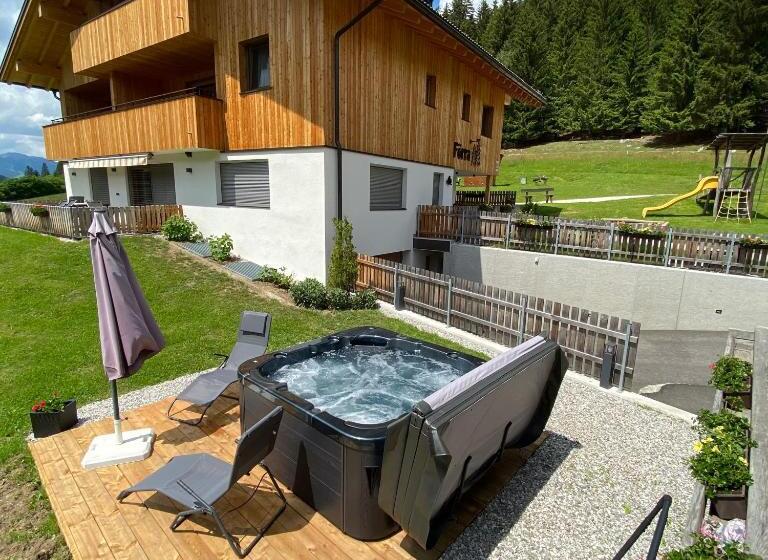 Отель Appartement Förra