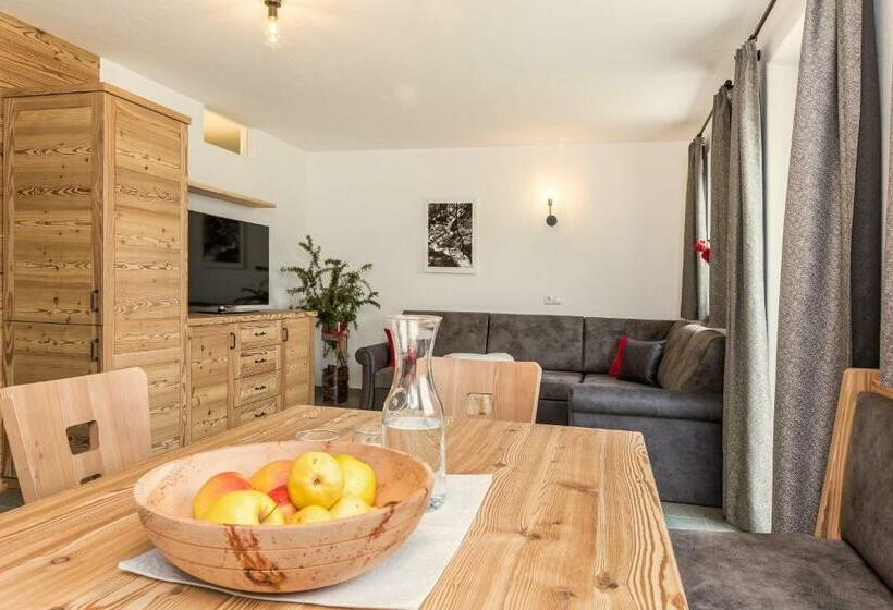 Отель Enzianhof   Nature Apartments