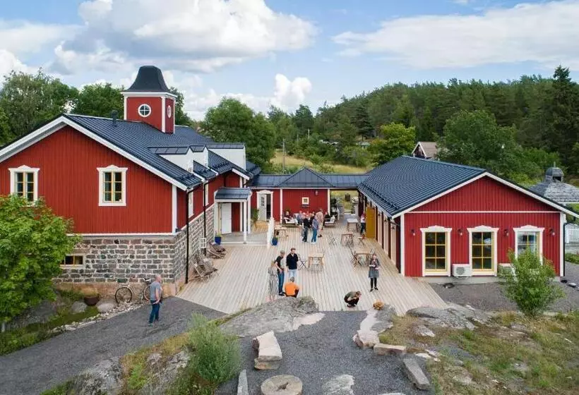 Hotelli Nestor & Restaurant Back Pocket