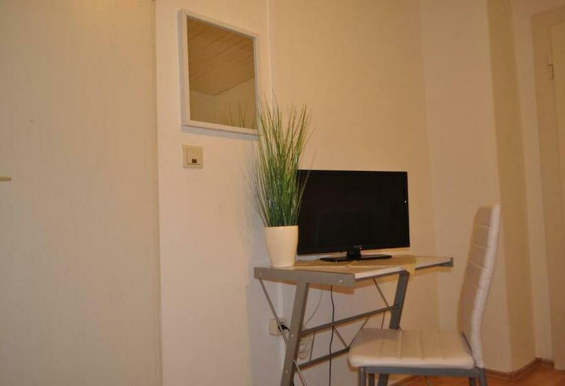 Пансион Weinstube Heigl Restaurante Pizzeria Puccini