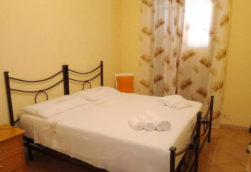 Aamiaismajoitus (B&B) Casamia