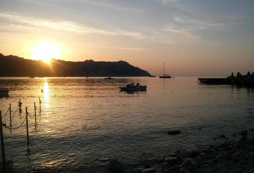 Bed and Breakfast D Ago48