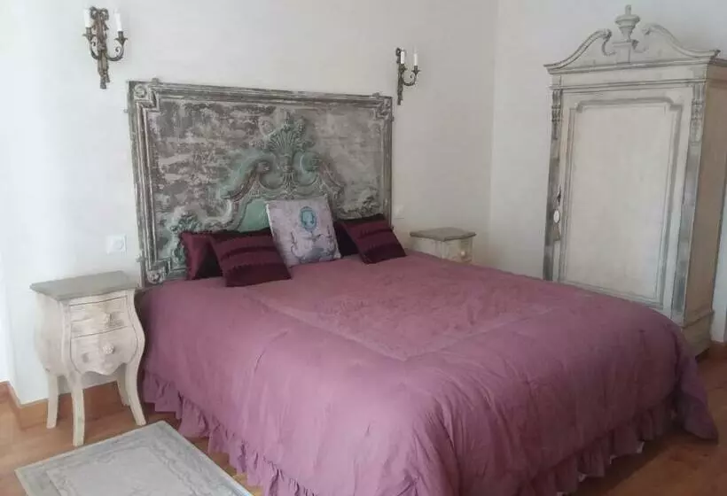 Aamiaismajoitus (B&B) Manoir De La Camusière