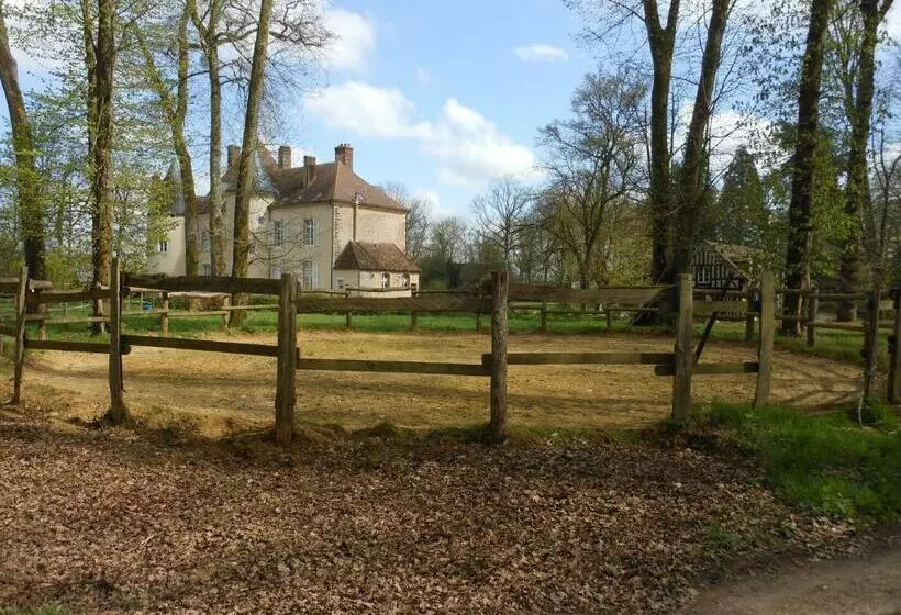 Aamiaismajoitus (B&B) Manoir De La Camusière