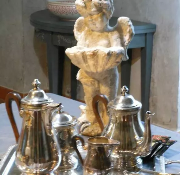 Aamiaismajoitus (B&B) Manoir De La Camusière