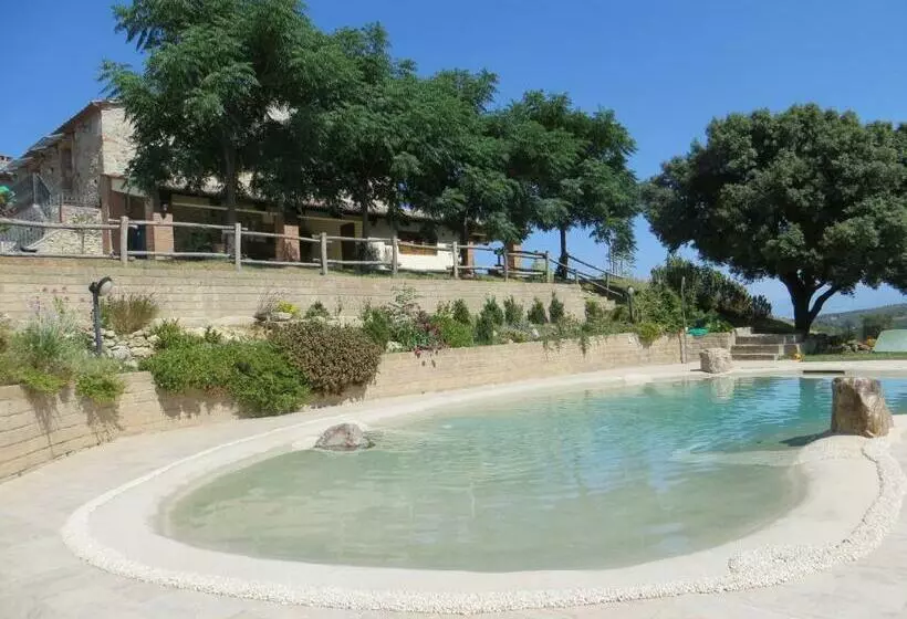 Hotelli Agriturismo L Alba