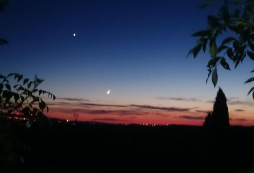 בית מלון כפרי Agriturismo La Mirandola