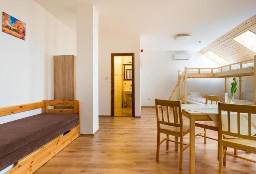 Пансион Brigadéros Vendégház