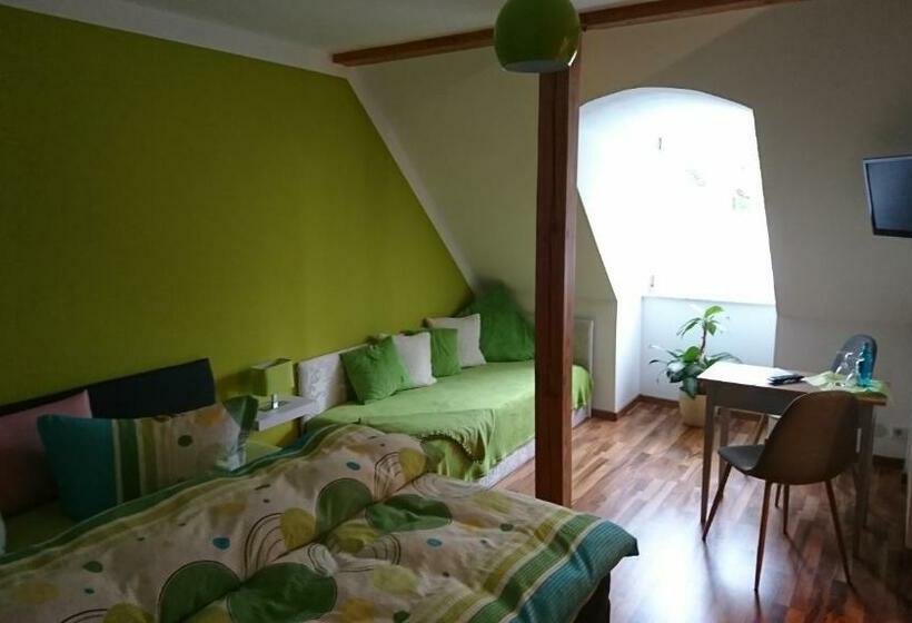 膳宿费 Restaurant Rosengarten