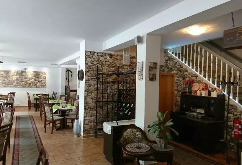 ペンション Restaurant Rosengarten