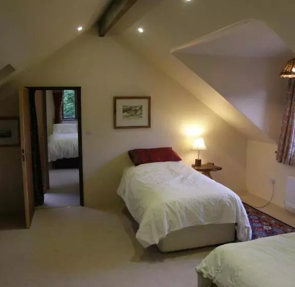 Majatalo Sunrise House