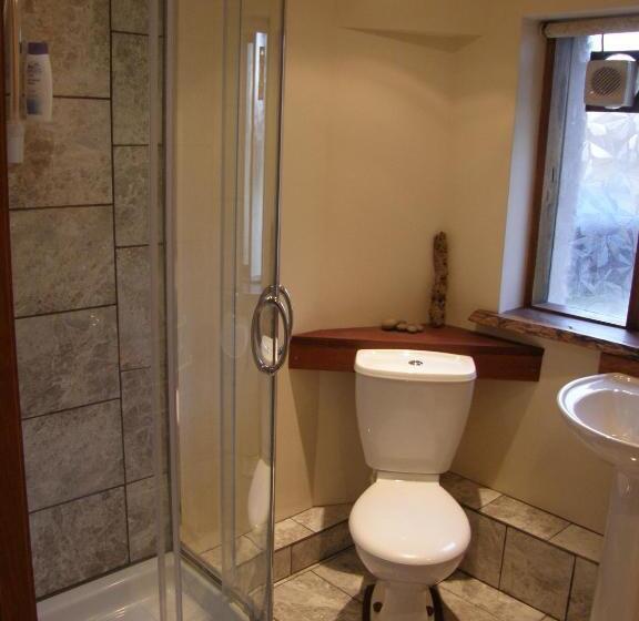 膳宿费 Sunrise House