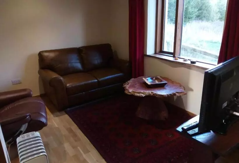 Majatalo Sunrise House