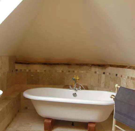 Majatalo Sunrise House