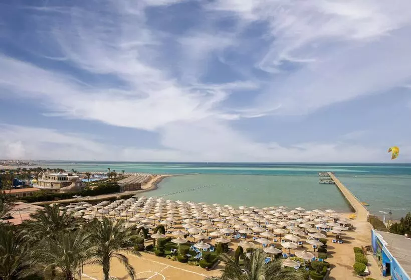 Amc Royal Hotel & Spa