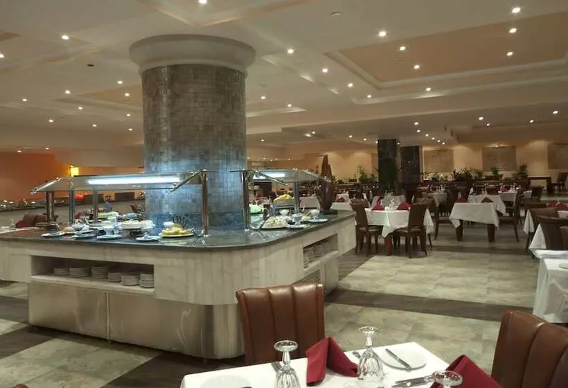 Amc Royal Hotel & Spa