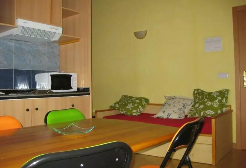 Apartamentos La Ceña