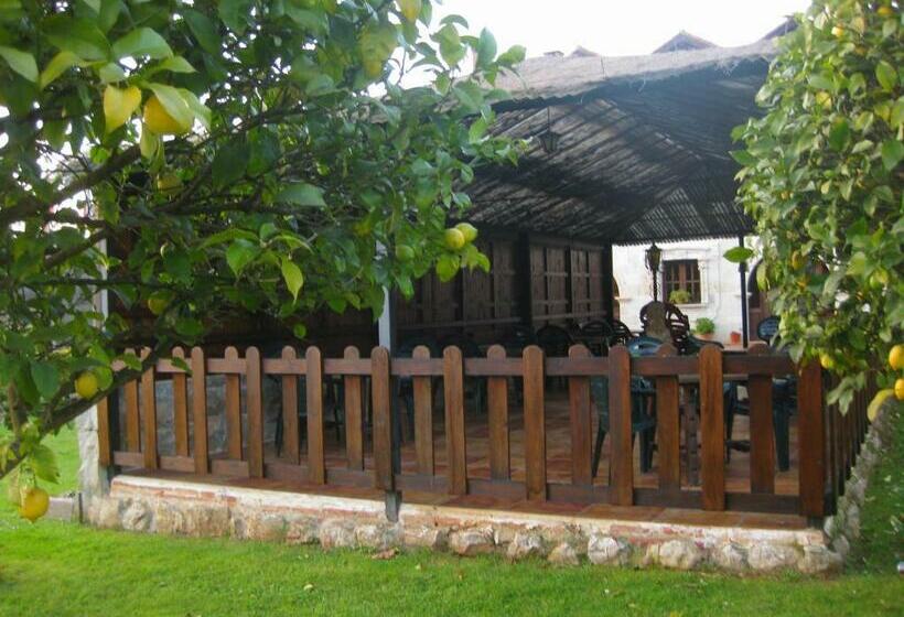 Apartamentos La Ceña