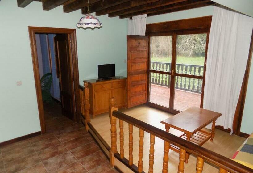 Apartamentos La Ceña