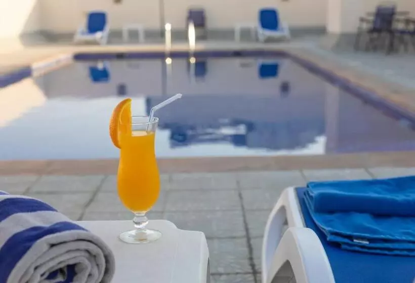 Auris Boutique Hotel Apartments, Al Barsha At The Mall