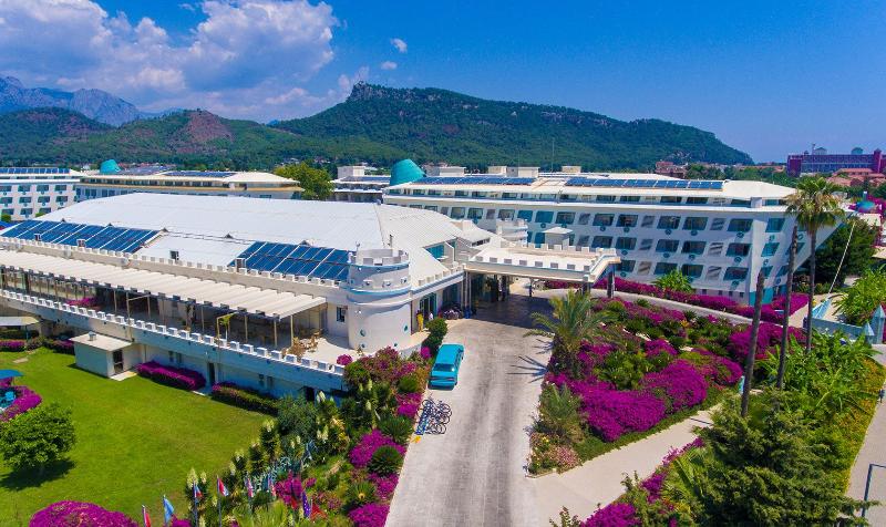 Kurort  Daima Biz Hotel   Dolusu Aquapark Access
