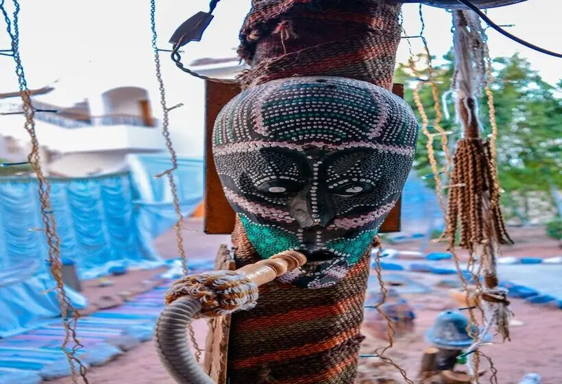 Dive Inn Resort