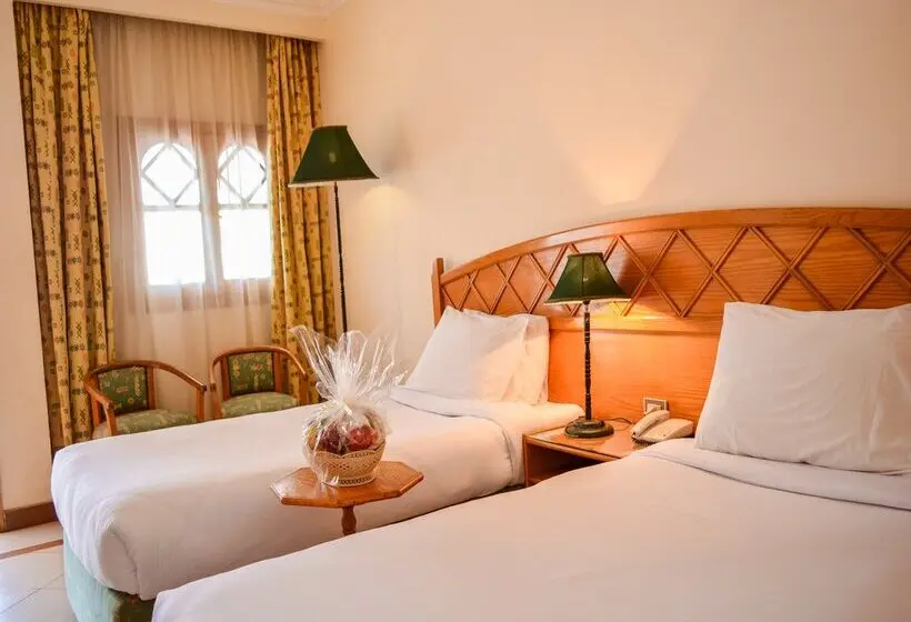 Dive Inn Resort